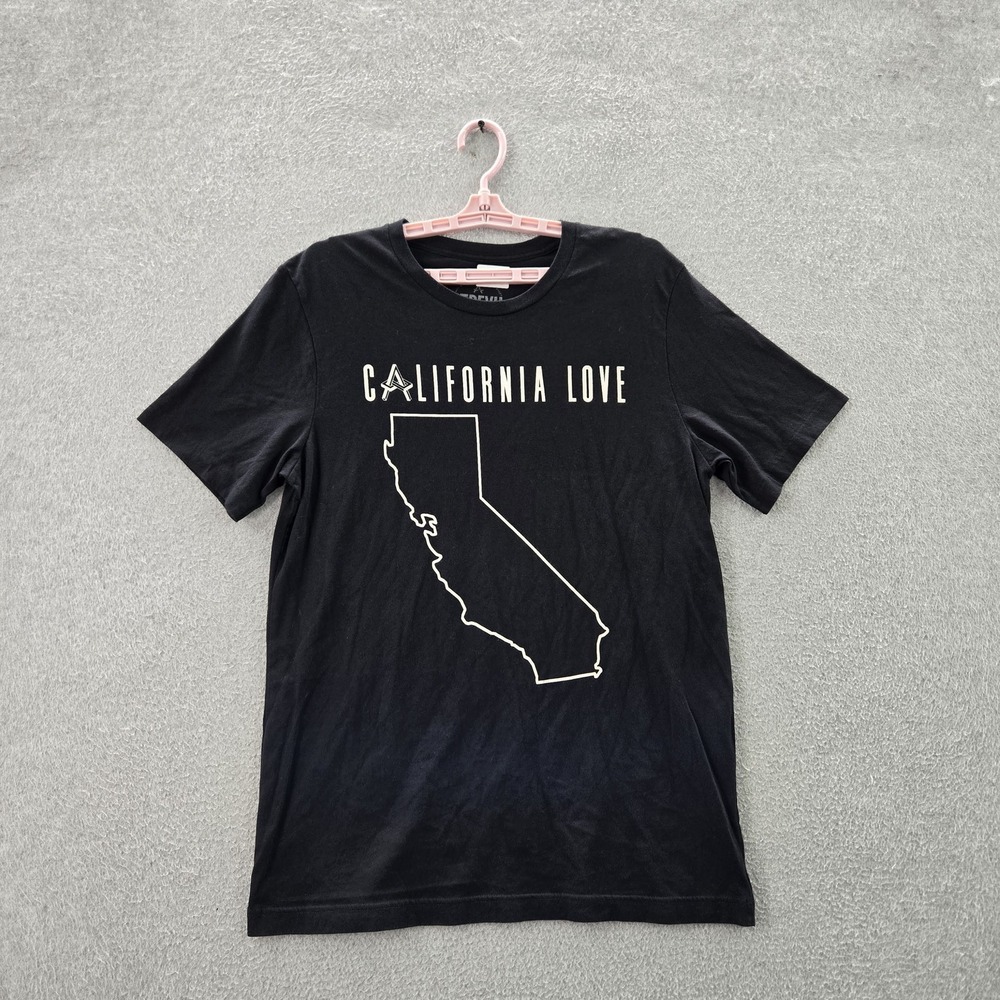 Atreyu‎ Men Shirt LARGE Black Graphic California Love Map Print Short Sleeve